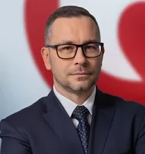 <strong>Filip Stanisławski</strong><br> Kierownik projektów ds. efektywności energetycznej dla przemysłu
